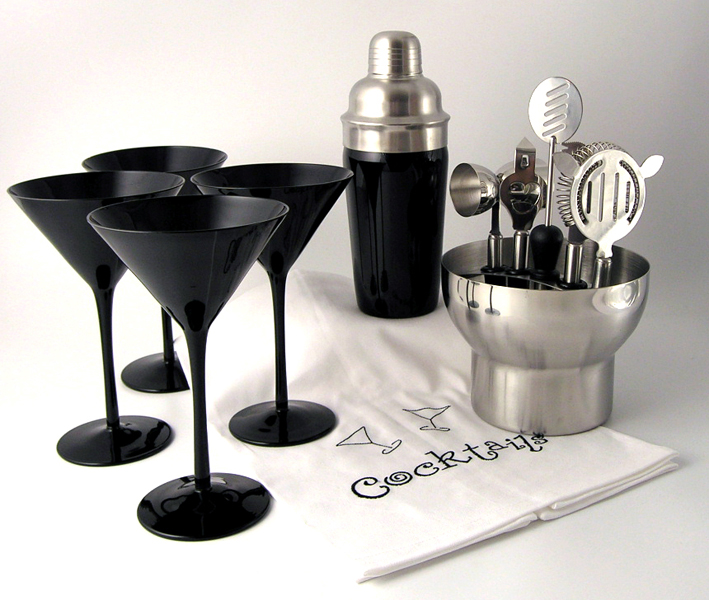 Holiday Gift Guide: Martini Gift Set