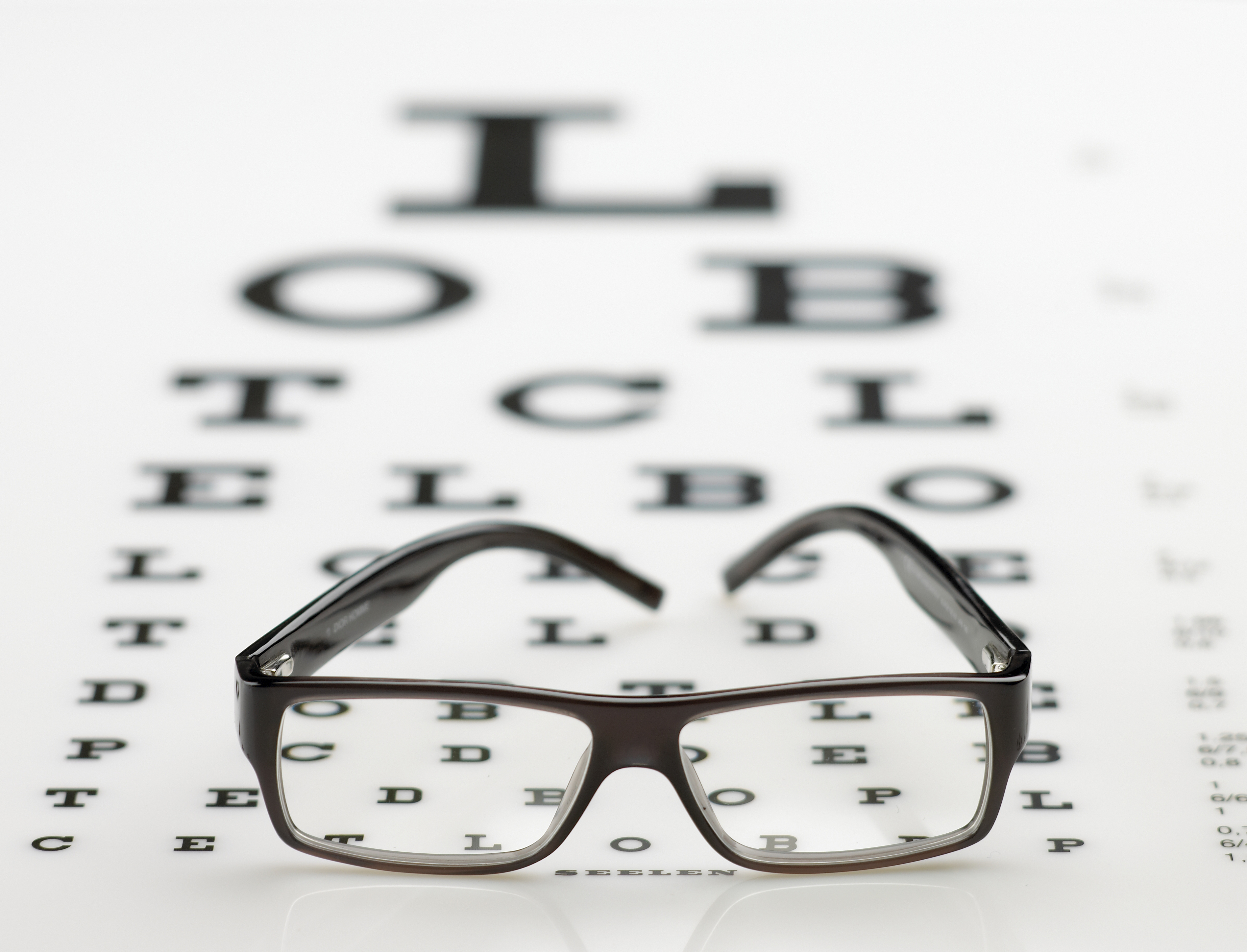 Making Eye Exams A Priority This Back-To-School Season