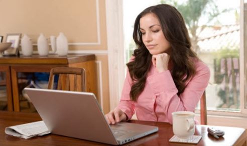 How to Stay Healthy While Working at Home