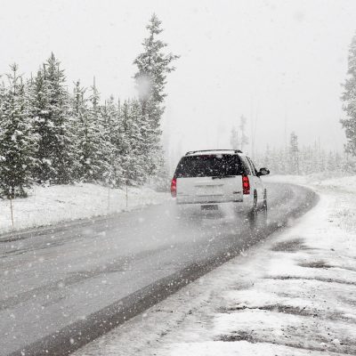 Safety Driving Tips for Driving in Snow or Sleet